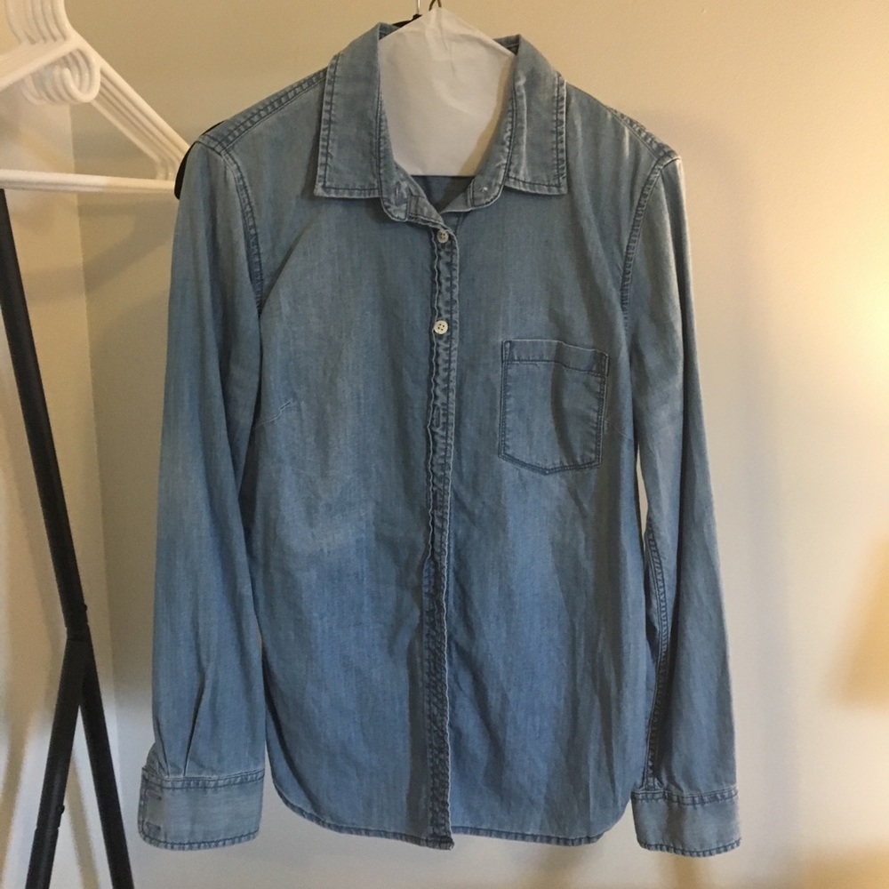 Jcrew chambray button down shirt